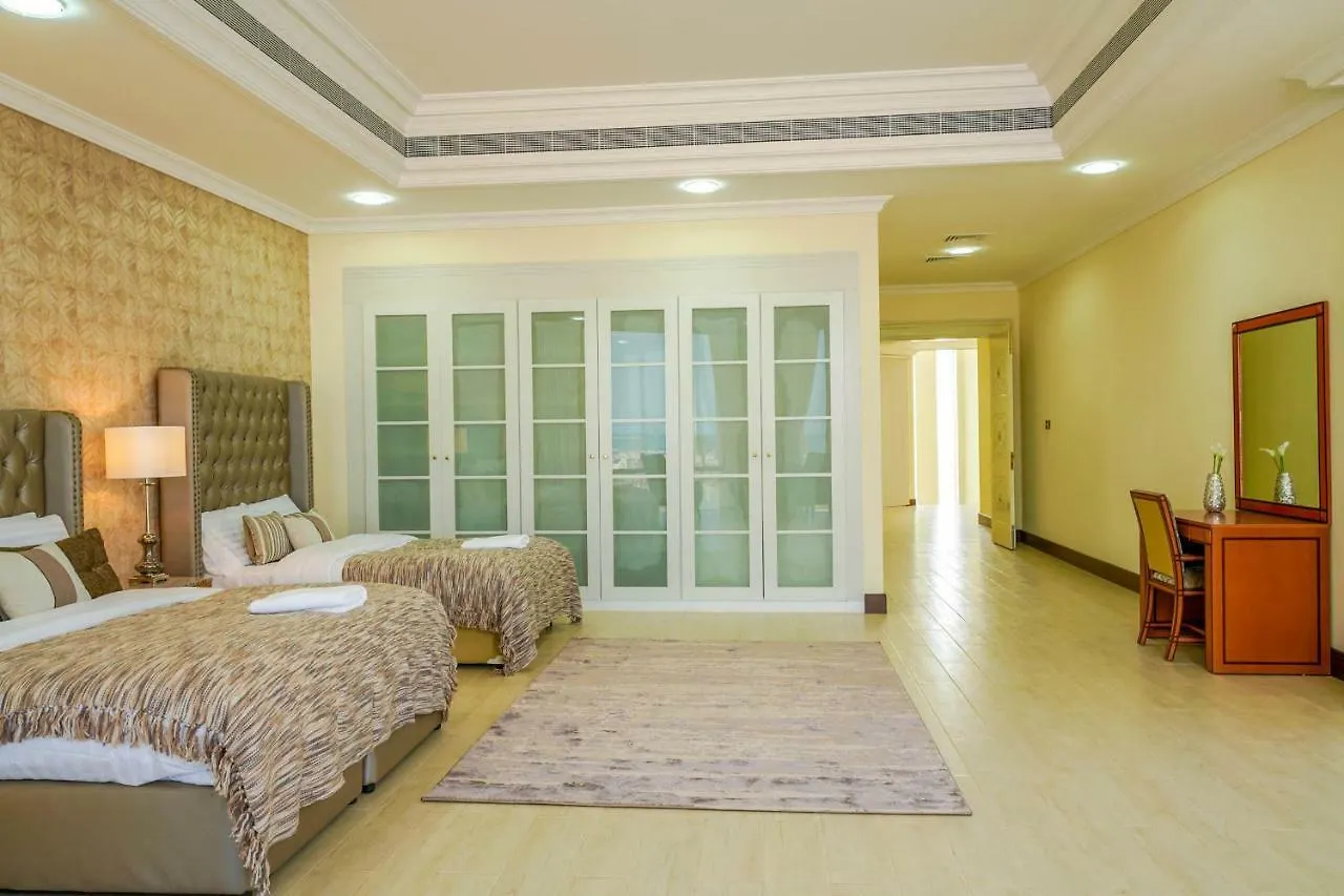 Hometown Apartments - Kite Palace - Lavish 7 Bedrooms Villa On Kite Beach Dubai United Arab Emirates