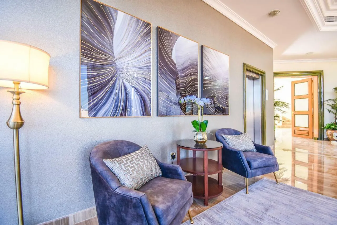 Hometown Apartments - Kite Palace - Lavish 7 Bedrooms Villa On Kite Beach Dubai 0*,  United Arab Emirates