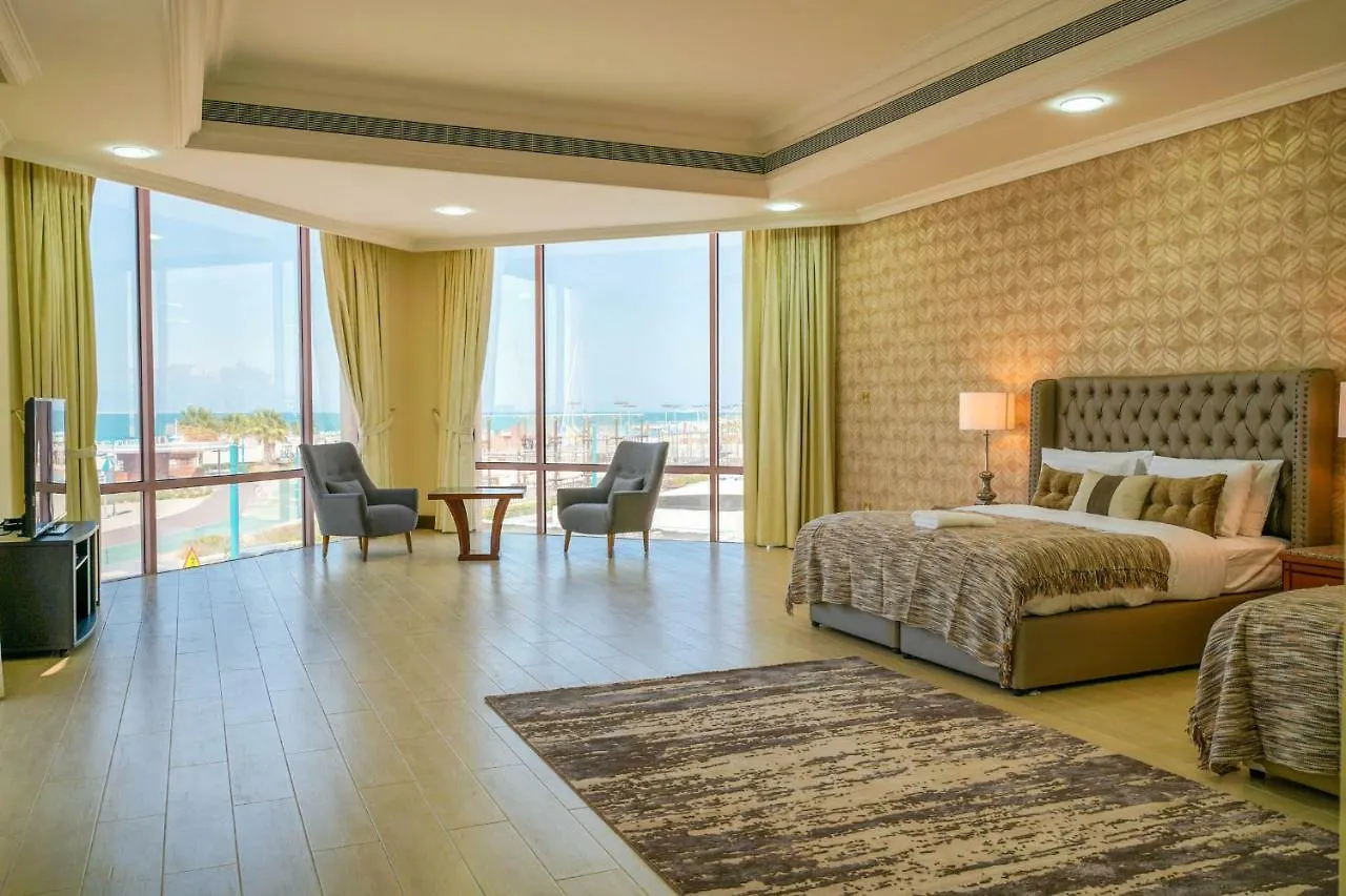 Hometown Apartments - Kite Palace - Lavish 7 Bedrooms Villa On Kite Beach Dubai
