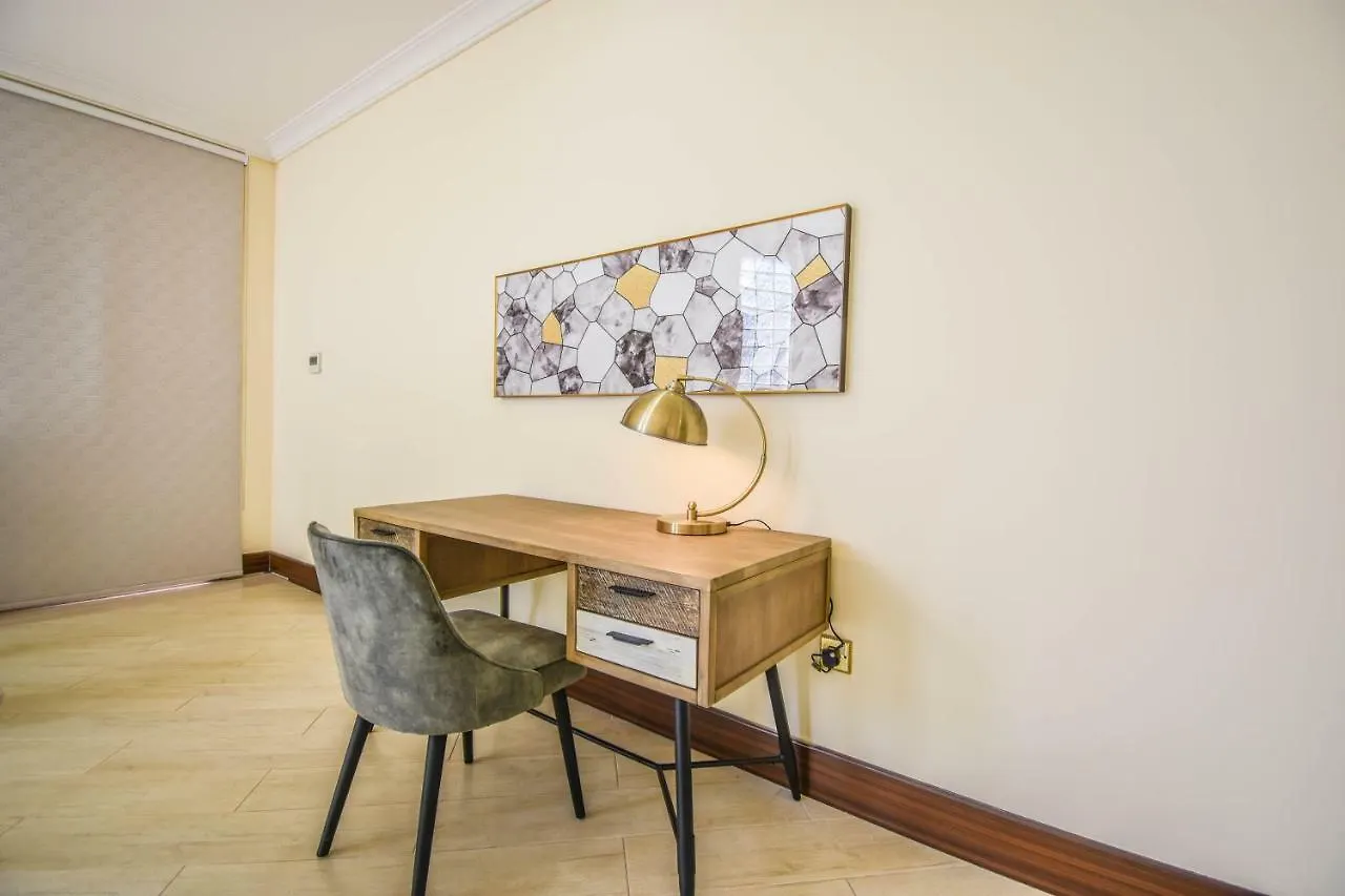 Hometown Apartments - Kite Palace - Lavish 7 Bedrooms Villa On Kite Beach Dubai 0*,  United Arab Emirates